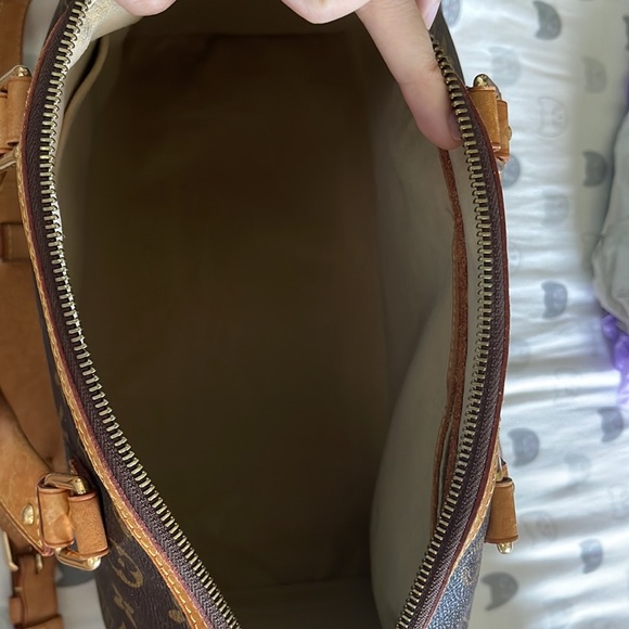 Vintage Authentic Louis Vuitton Retiro Bag - Picture 5 of 10
